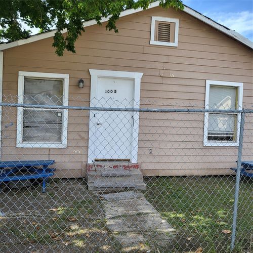 1005 E East 35th Street, Houston, TX, 77022 | Card Image