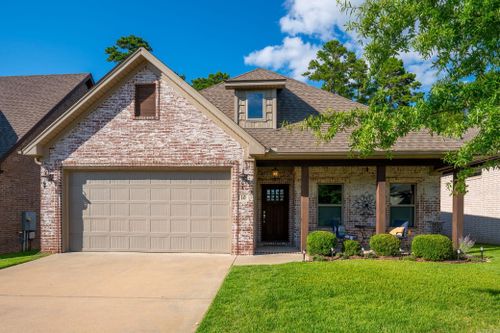 10 Wildwood Place Circle, Little Rock, AR, 72223 | Card Image