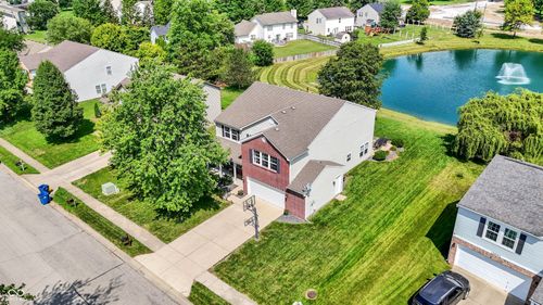 10670 Pleasant View Ln, Fishers, IN, 46038-8338 | Card Image