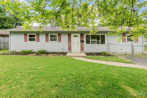 8490 Smallwood Ln, Cincinnati, OH, 45236-1809 | Card Image