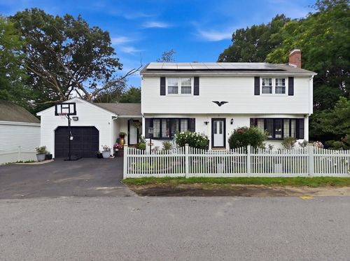 3 Henry Ave, Methuen, MA, 01844-5955 | Card Image