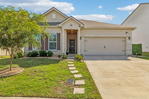 2016 Lindsey Way, Lebanon, TN, 37087-2327 | Card Image