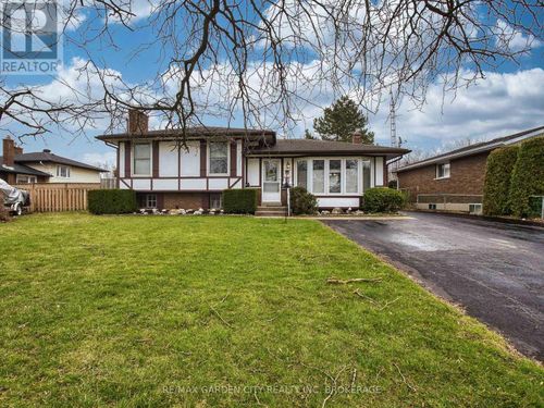 102 Meredith Drive, St. Catharines (Carlton/Bunting), ON, L2M6C7 | Card Image