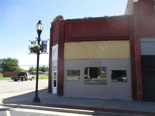 401 S Main St, Galena, KS, 66739-1217 | Card Image
