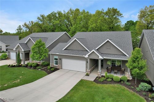 4071 Coventry Cir, Huron, OH, 44839-2345 | Card Image