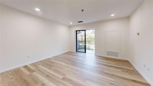 a312-300 Johnson Ferry Rd Ne, Atlanta, GA, 30328-4145 | Card Image