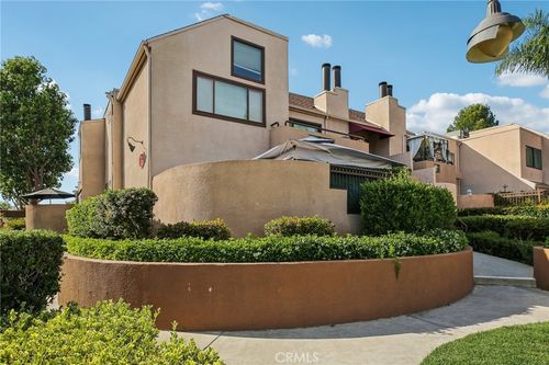 89-25761 Le Parc, Lake Forest, CA, 92630-5922 | Card Image