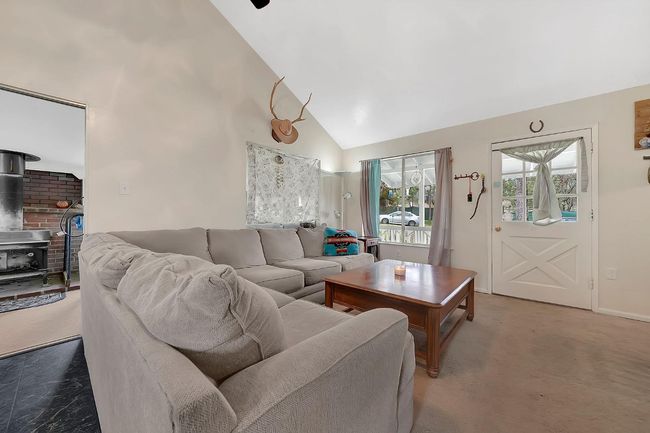 5563 Eagleview Dr, House other with 2 bedrooms, 1 bathrooms and null parking in Mountain Ranch CA | Image 6