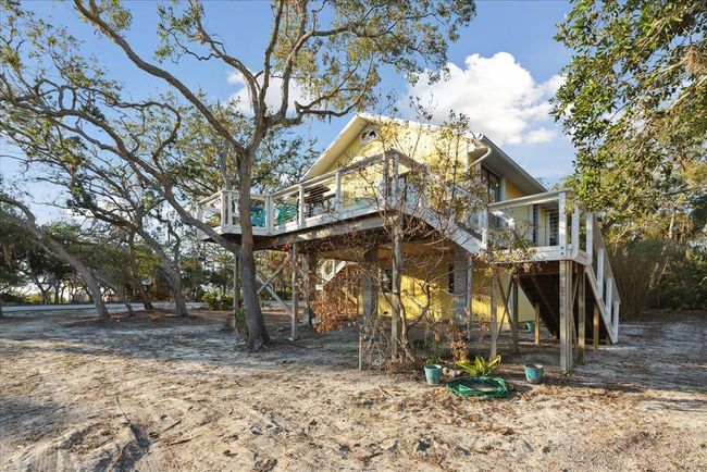 12631 Hodgson Ave, House other with 2 bedrooms, 2 bathrooms and 2 parking in CEDAR KEY FL | Image 32