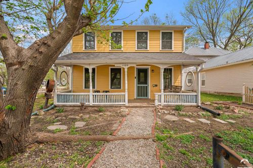 1100 New York St, Lawrence, KS, 66044-3358 | Card Image