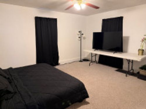 2201 Thornton Lansing Rd, Lansing, IL, 60438-2114 | Card Image