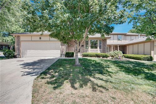 11016 W 96th Ter, Overland Park, KS, 66214-2258 | Card Image