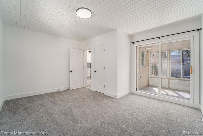 575 E Drayton St, House other with 3 bedrooms, 2 bathrooms and null parking in Ferndale MI | Image 5