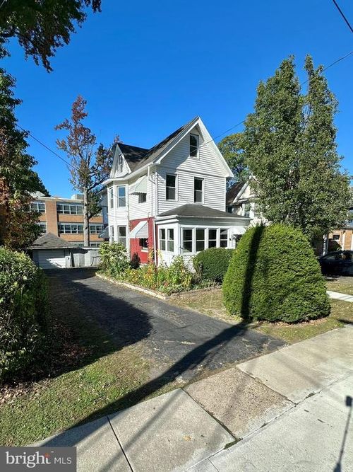 205 Mohawk Ave, NORWOOD, PA, 19074-1208 | Card Image