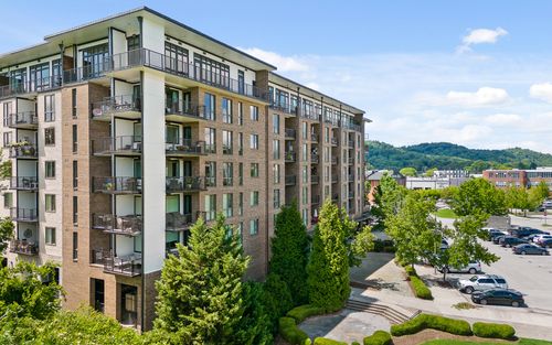 200 Manufacturers Rd, Chattanooga, TN, 37405-3338 | Card Image