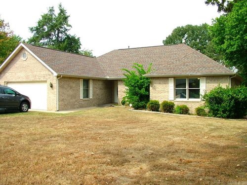 611 Hickory Hollow Dr, Mountain Home, AR, 72653-9293 | Card Image