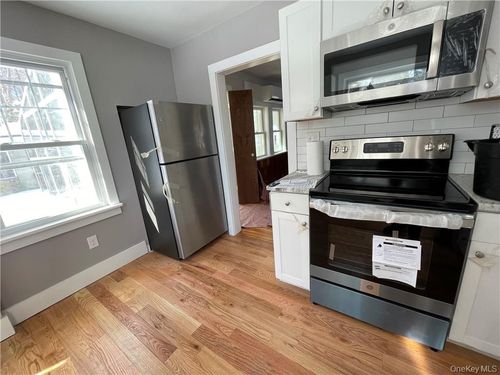 7 Bonnie Brae Ave, Granite Springs, NY, 10527-1019 | Card Image