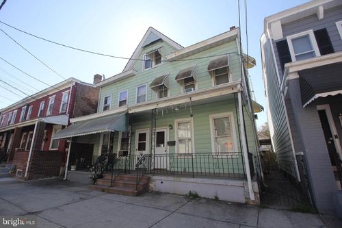 417 Elmer St, Trenton, NJ, 08611-1205 | Card Image