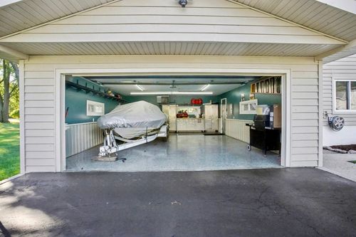 26033 W Catfish Dr, Wilmington, IL, 60481-9477 | Card Image