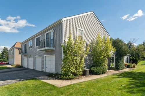 d-604 Waverly Ct, New Lenox, IL, 60451-2970 | Card Image
