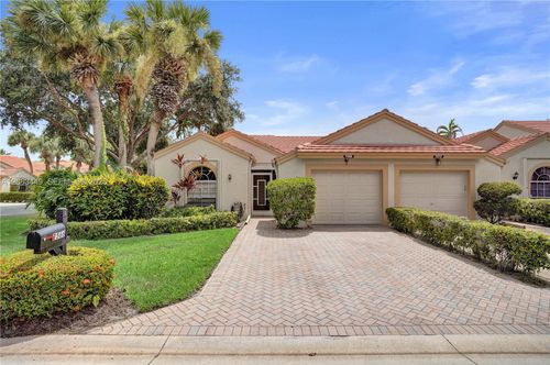 7566 Red Ruby Dr, Delray Beach, FL, 33446-3341 | Card Image