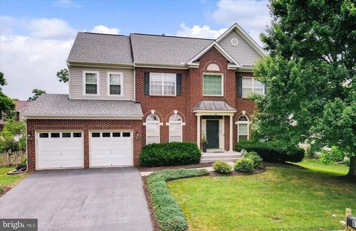 64 Revere Dr, CHARLES TOWN, WV, 25414 | Card Image