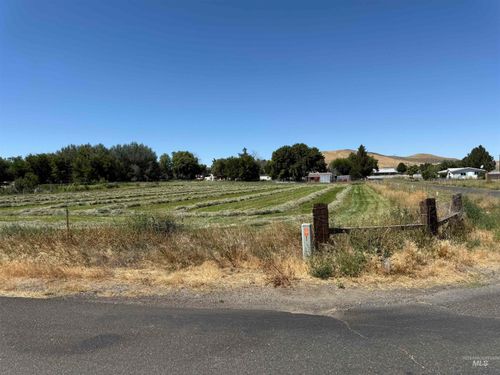 TBD W Moore St, Glenns Ferry, ID, 83623 | Card Image