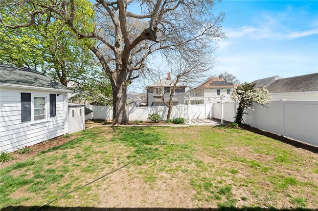 96 Brewster St, House other with 4 bedrooms, 2 bathrooms and 3 parking in Pawtucket RI | Image 18