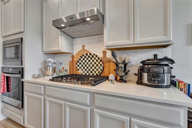 Kitchen | Image 10