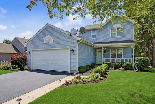 3146 E Newcastle Court, Waukegan, IL, 60087 | Card Image