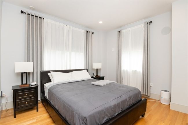 APT-2 - 142 Willard St, Condo with 2 bedrooms, 2 bathrooms and 2 parking in Quincy MA | Image 7
