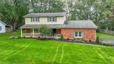 5114 Willowbrook Drive, House other with 4 bedrooms, 2 bathrooms and null parking in Clarence NY | Image 2