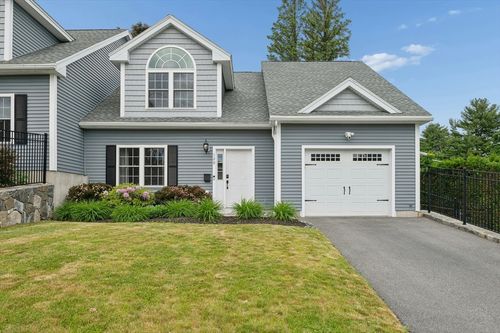 129 Derby St, Worcester, MA, 01604 | Card Image