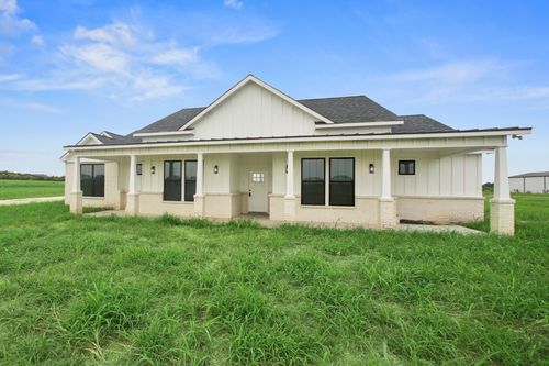 1224 Durham Ln, Cleburne, TX, 76033-1425 | Card Image