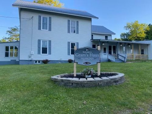 210 Center Ave, Mc Gregor, IA, 52157 | Card Image