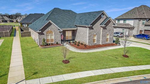 122 Starling Dr, Madison, AL, 35756-7200 | Card Image