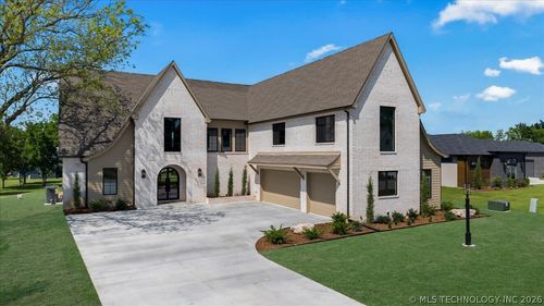 17683 E White Tail Cv, Owasso, OK, 74055-9040 | Card Image