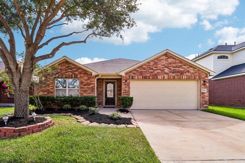 6706 Albion Cresent Dr, Katy, TX, 77449-7677 | Card Image