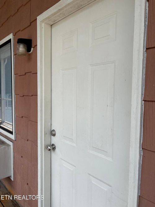 4-215 E Race St, Kingston, TN, 37763 | Card Image