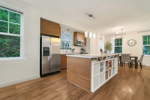8-7238 189 St, Surrey, BC, V4N5Y8 | Card Image
