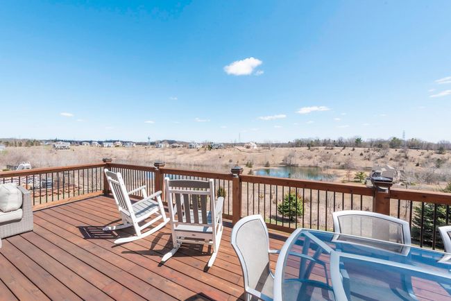 Cedar deck | Image 28