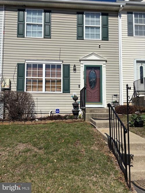 3910 Squire Tuck Way, Pikesville, MD, 21208-2360 | Card Image