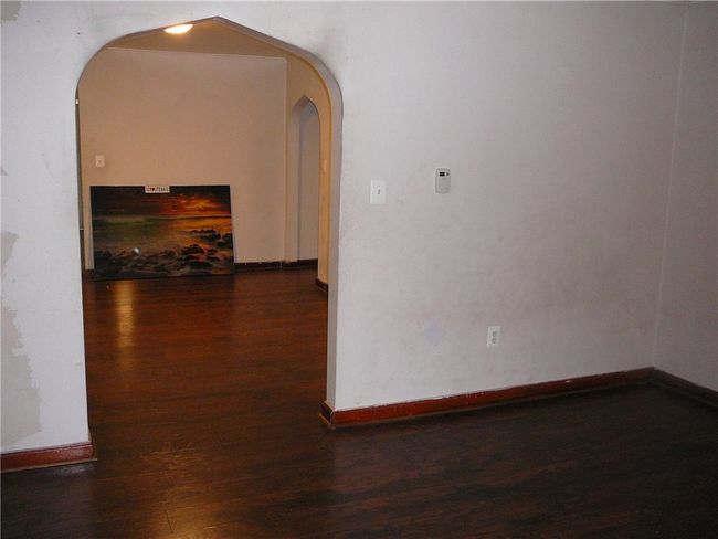 2020 Lauder St, House other with 1 bedrooms, 1 bathrooms and 2 parking in Pittsburgh PA | Image 5