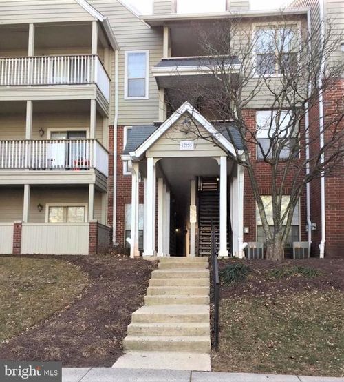 apt-832-12155 Penderview Ter, FAIRFAX, VA, 22033-5216 | Card Image