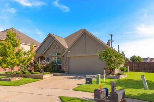 1425 Freesia Dr, Little Elm, TX, 75068-4660 | Card Image