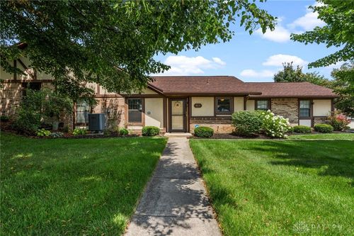 62 Tamarack Trl, Springboro, OH, 45066-1464 | Card Image