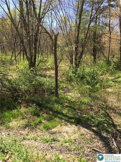935 Carney Rd, Kunkletown, PA, 18058 | Card Image