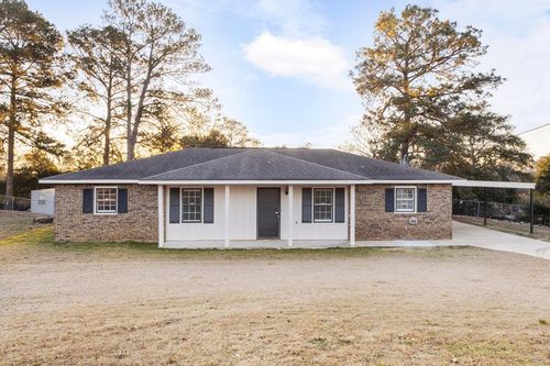 561 Lee Road 219, Phenix City, AL, 36870-8717 | Card Image