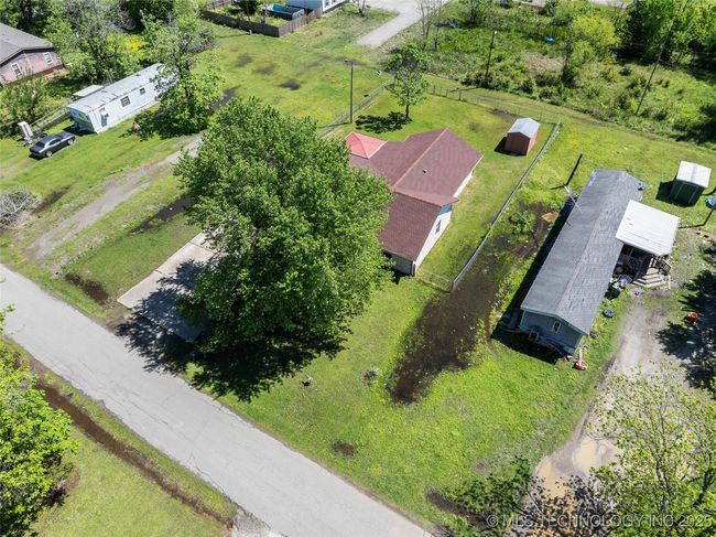 311 N 1 St St, House other with 3 bedrooms, 2 bathrooms and null parking in Porum OK | Image 31