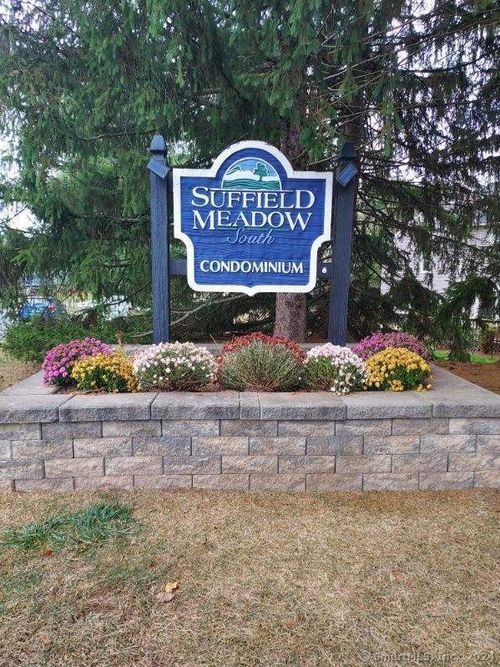 15-15 Cheltenham Court, Suffield, CT, 06078 | Card Image